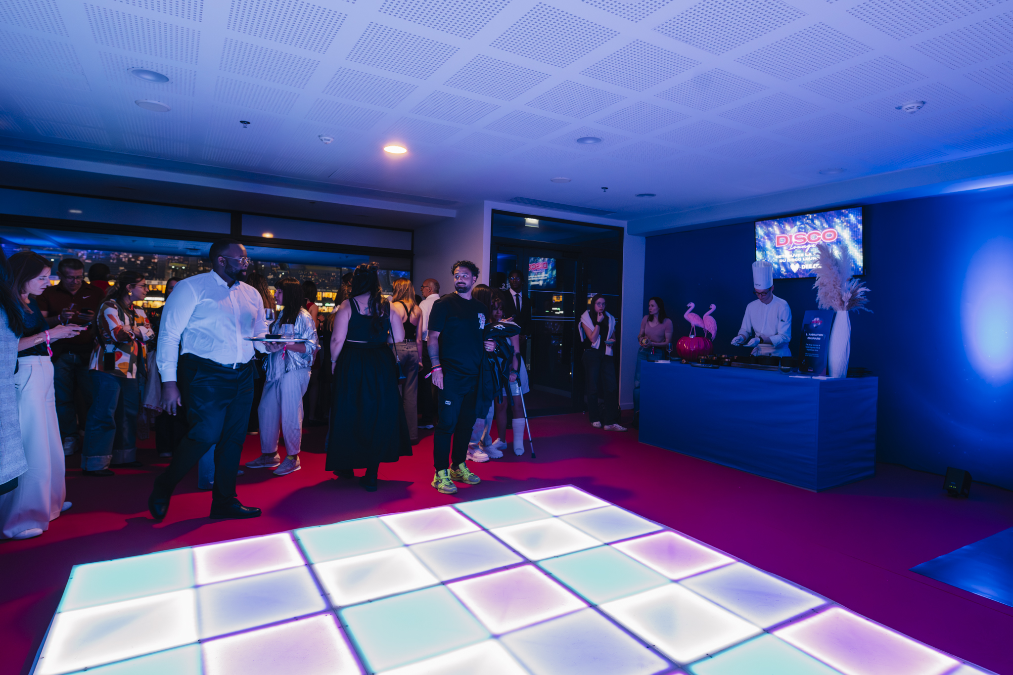 Salon thématisé Paris La Défense Arena pour le concert de Dua Lipa