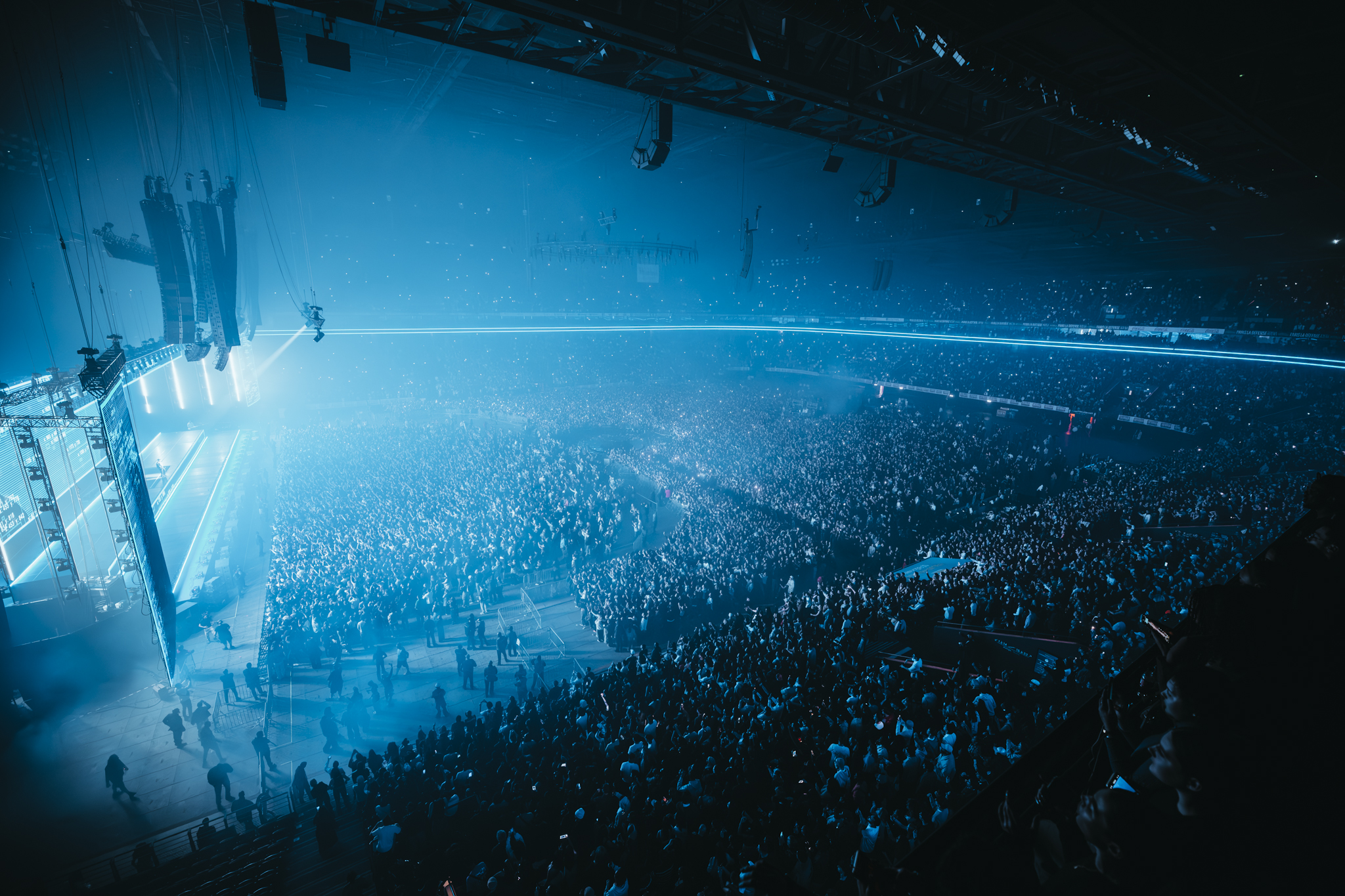 Hamza Paris La Défense Arena sceno bleue