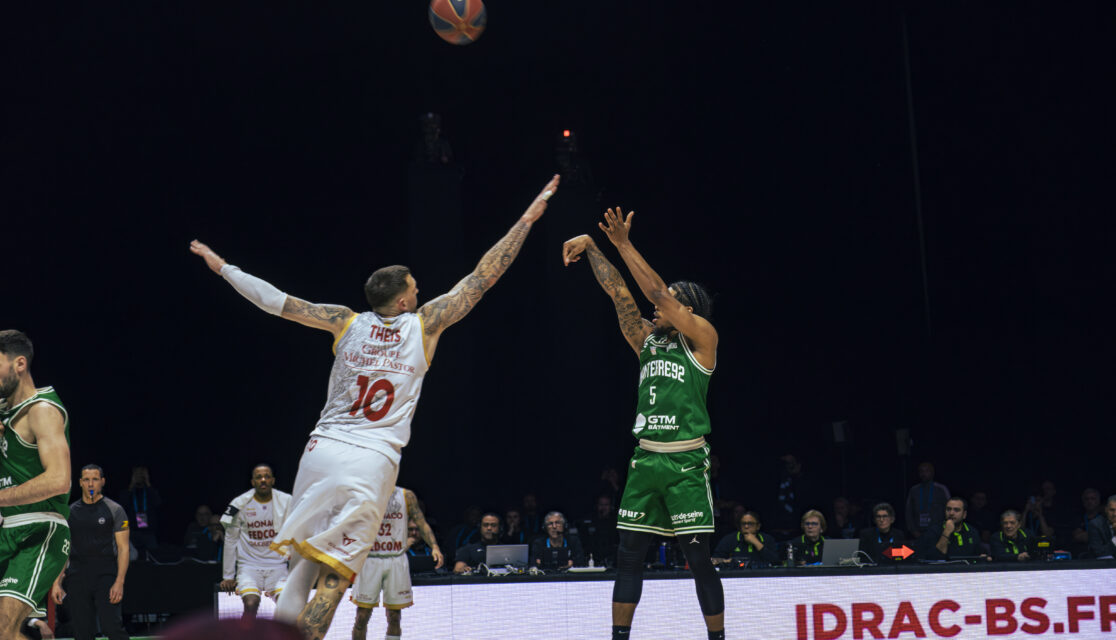 Match Nanterre 92 vs AS Monaco à Paris La Défense Arena